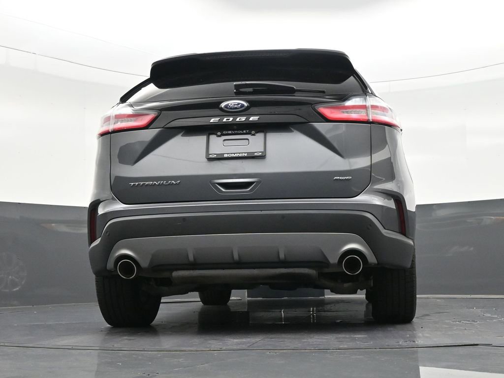 Used 2021 Ford Edge Titanium image 25