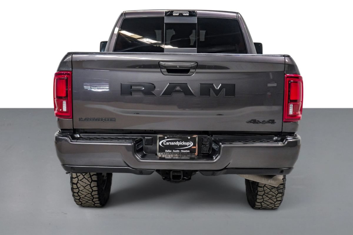 Used 2025 RAM 2500 Laramie AWD/4WD image 7
