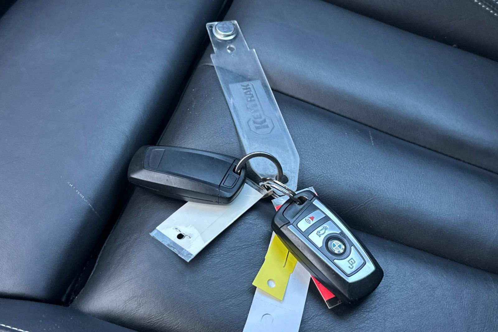 Used 2015 BMW M4 Convertible image 11