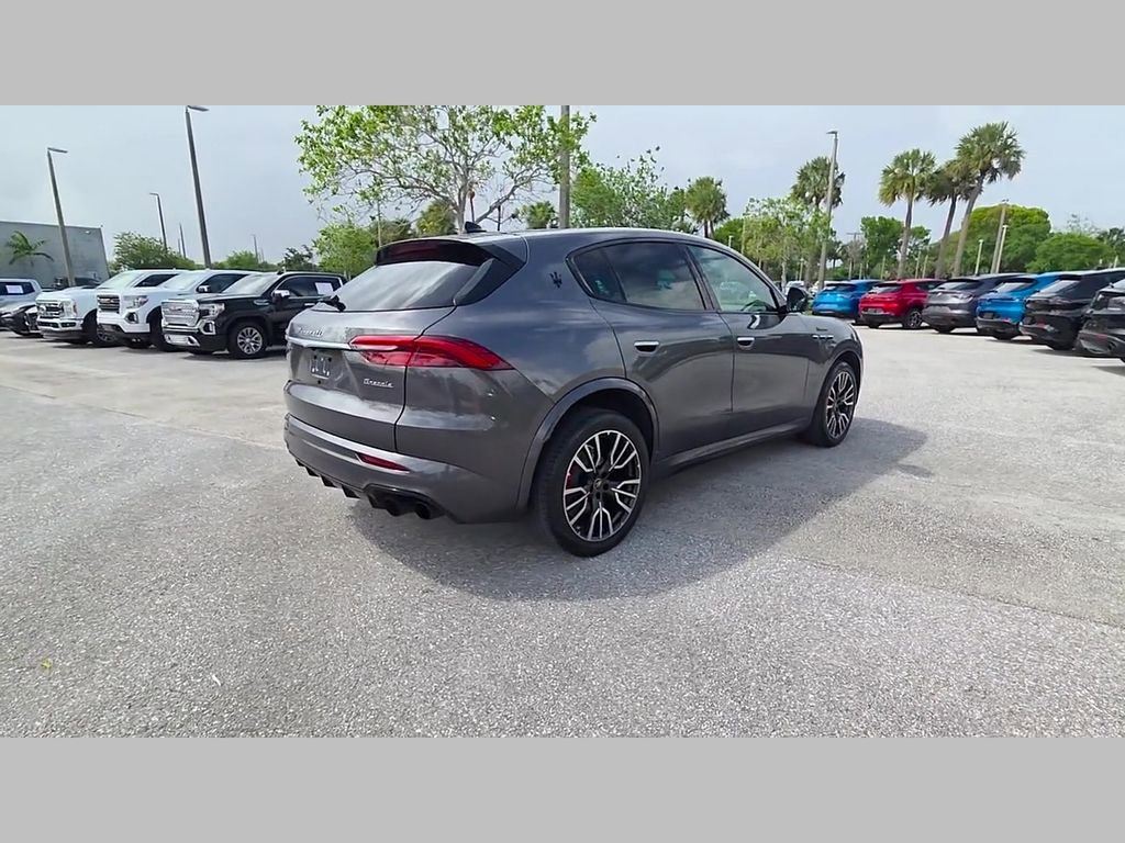 Used 2023 Maserati Grecale Modena image 39