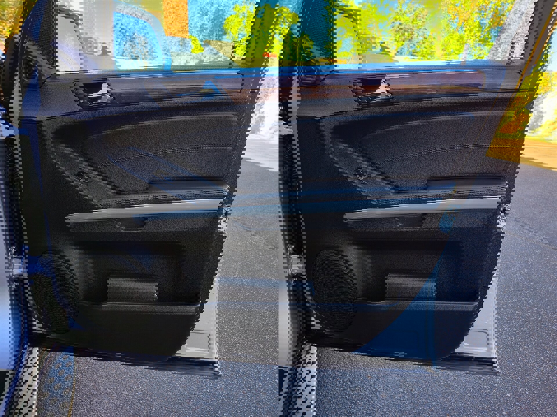 Used 2010 Mercedes-Benz ML 350 2WD image 23