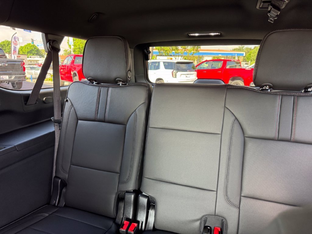 New 2026 Chevrolet Suburban RST w/ Adventure Package 2 - Box RWD image 16