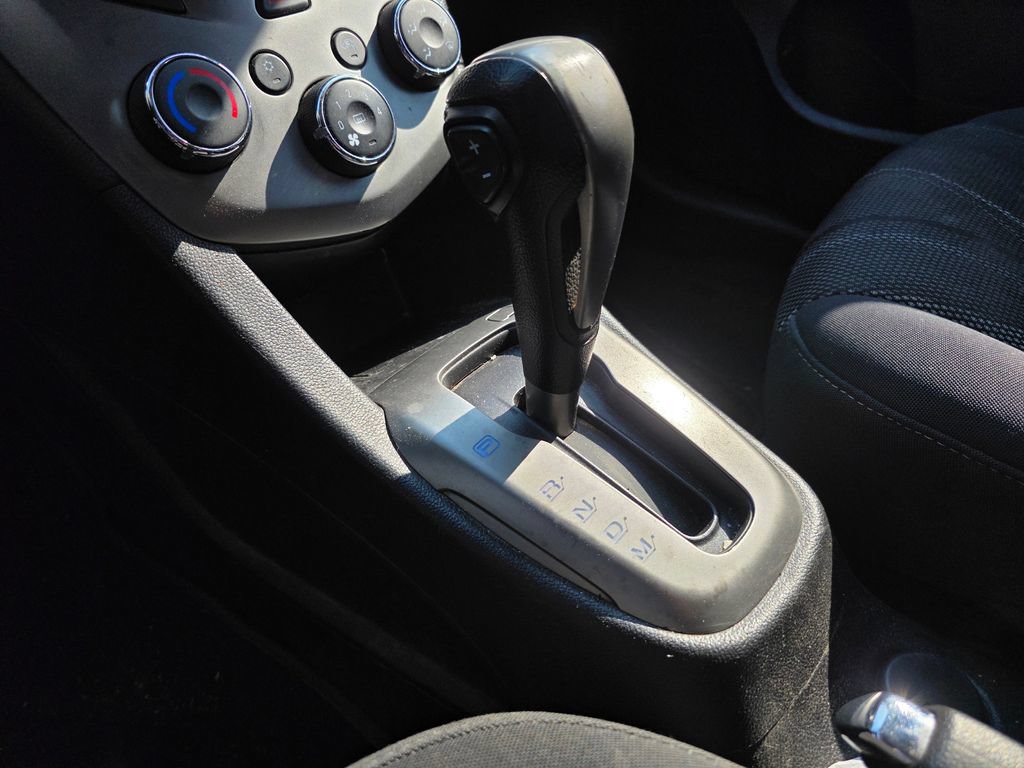 Used 2016 Chevrolet Sonic LT FWD image 9