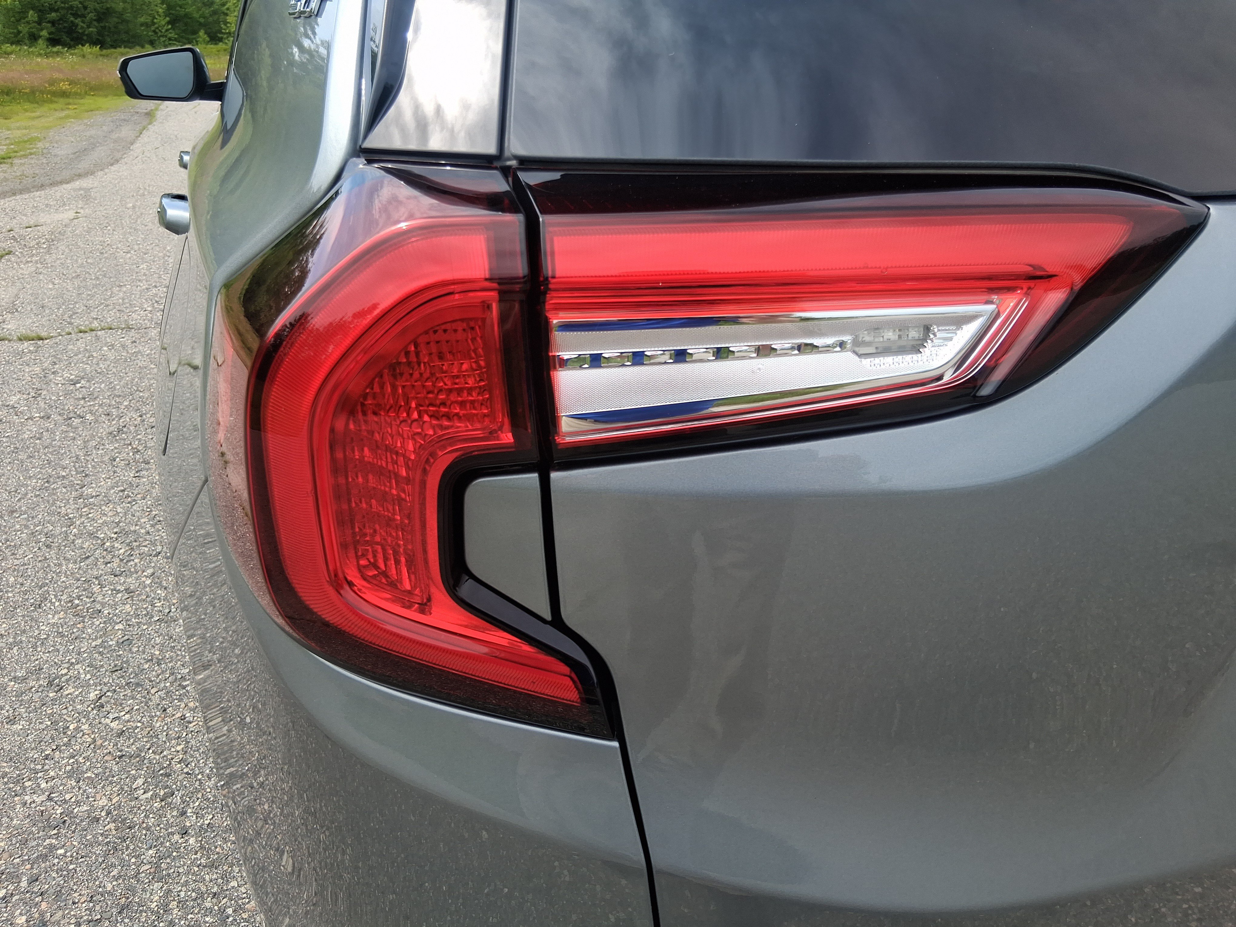 Used 2024 GMC Terrain SLT w/ Infotainment Package II AWD/4WD image 11
