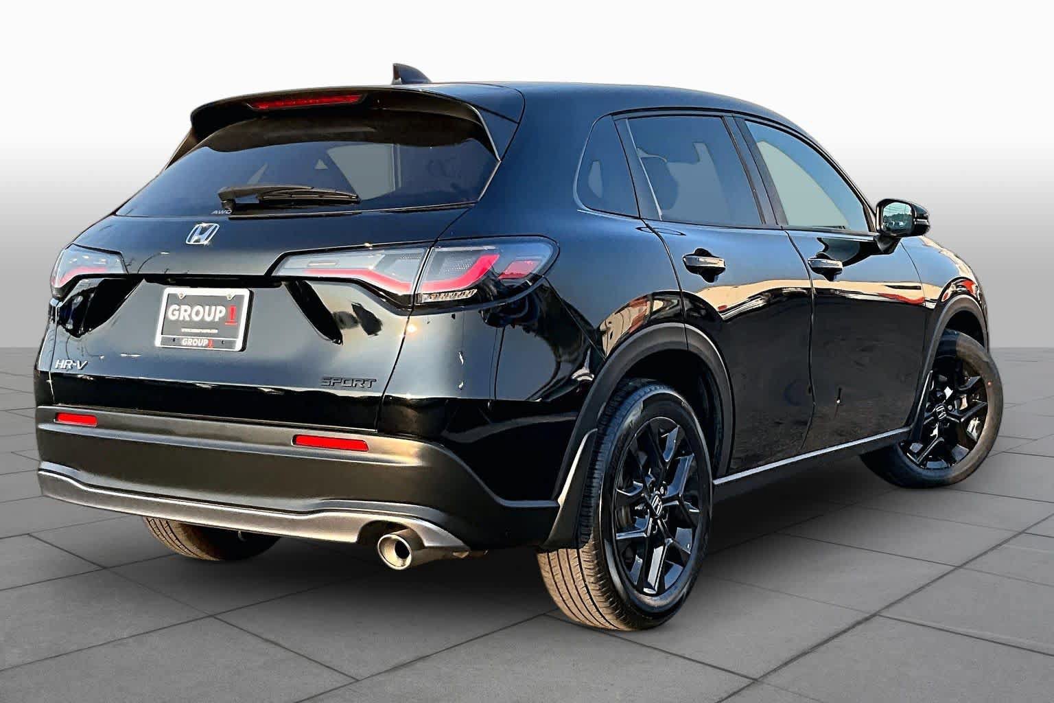 Used 2023 Honda HR-V Sport image 13