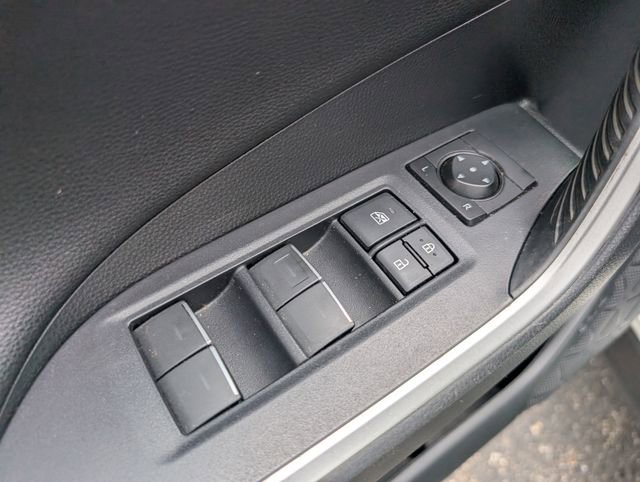 Used 2022 Toyota RAV4 XSE w/ XSE Grade Weather Package AWD/4WD image 16