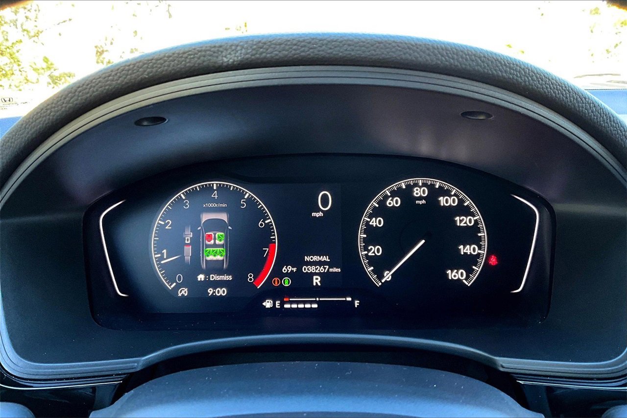 Used 2023 Honda Civic Sport image 9