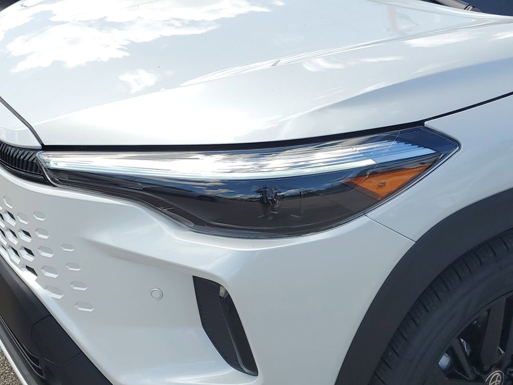 New 2026 Toyota Corolla Cross XSE image 12