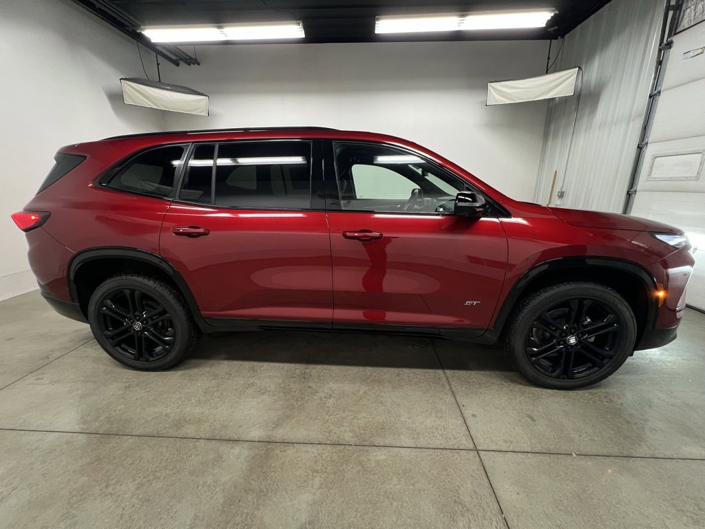 New 2026 Buick Enclave Sport Touring w/ Power Package image 2