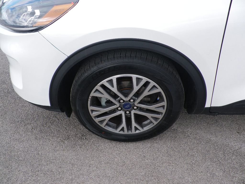 Used 2021 Ford Escape SEL w/ Technology Package image 7