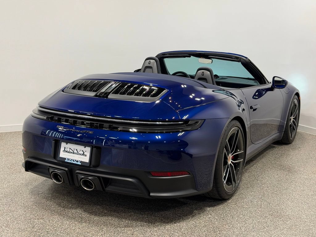 Used 2025 Porsche 911 GTS image 28