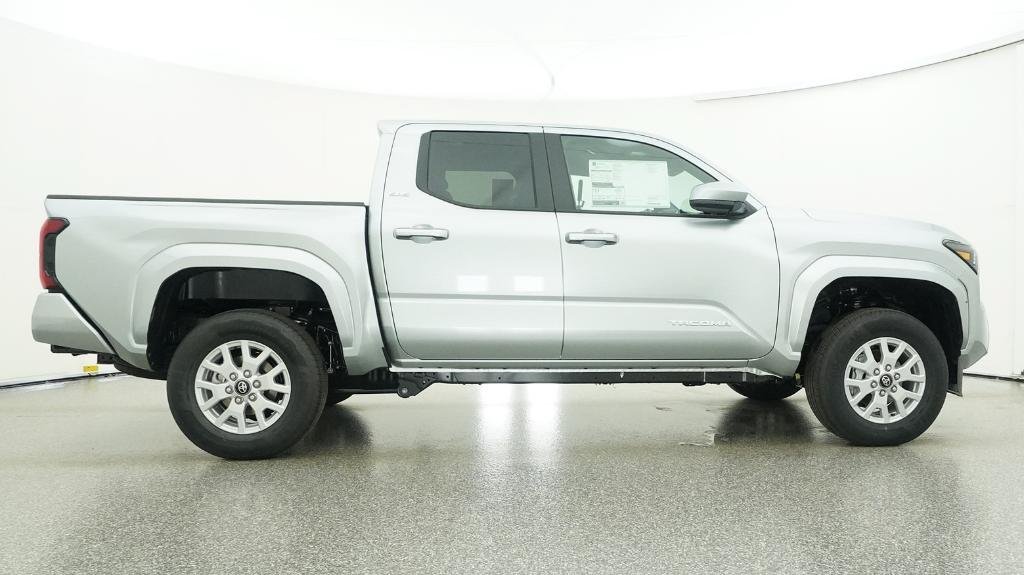 New 2026 Toyota Tacoma SR5 AWD/4WD image 17