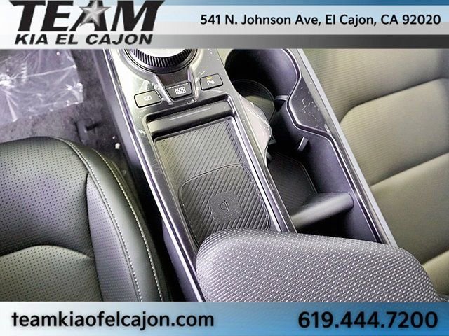 New 2025 Kia EV6 Wind image 37