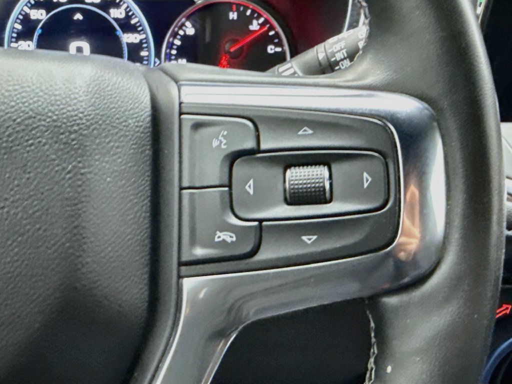 Used 2023 Chevrolet Blazer RS FWD image 12