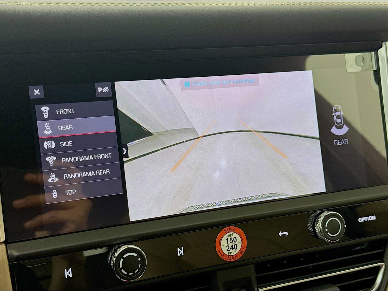 New 2026 Porsche Macan AWD/4WD image 19