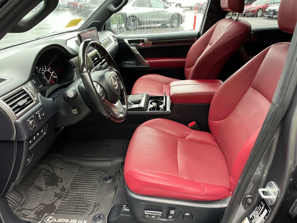 Used 2023 Lexus GX 460 Premium w/ Premium Package AWD/4WD image 9