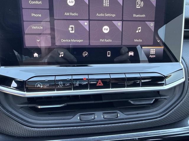 Used 2024 Jeep Compass Latitude w/ Altitude Special Edition image 25