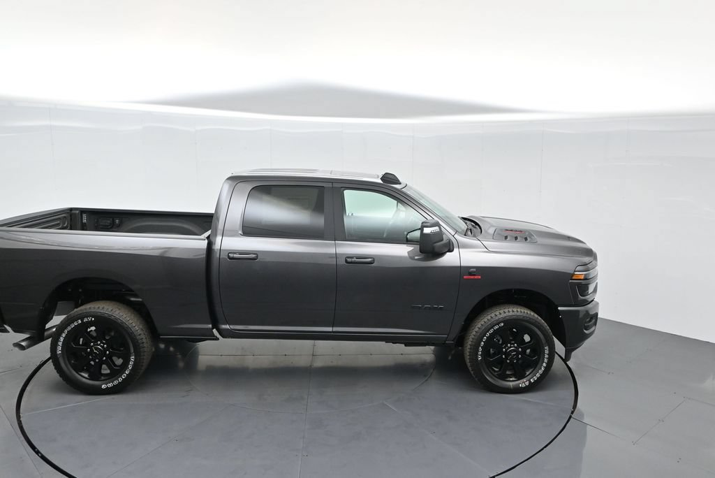 New 2026 RAM 2500 Laramie w/ Night Edition AWD/4WD image 34