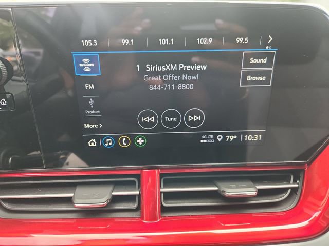 Used 2024 Chevrolet Trax RS FWD image 13