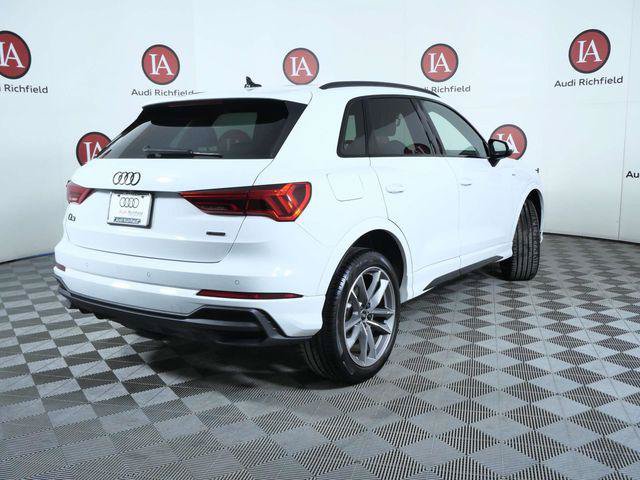 Used 2025 Audi Q3 2.0T Premium w/ Convenience Package AWD/4WD image 8