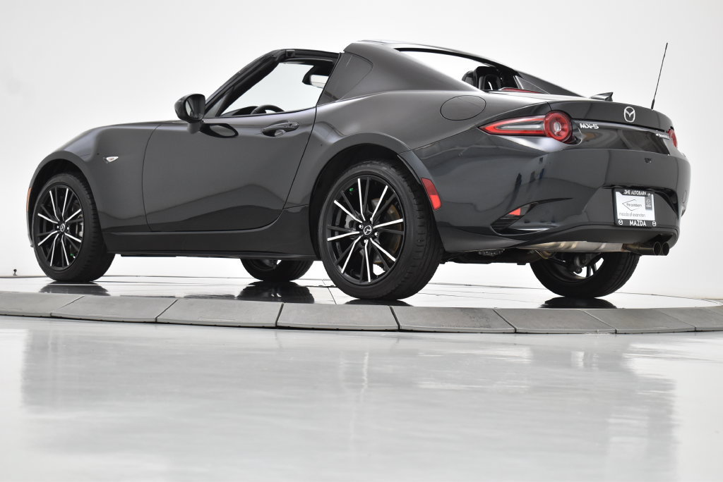 Certified 2025 MAZDA MX-5 Miata RF Grand Touring RWD image 18