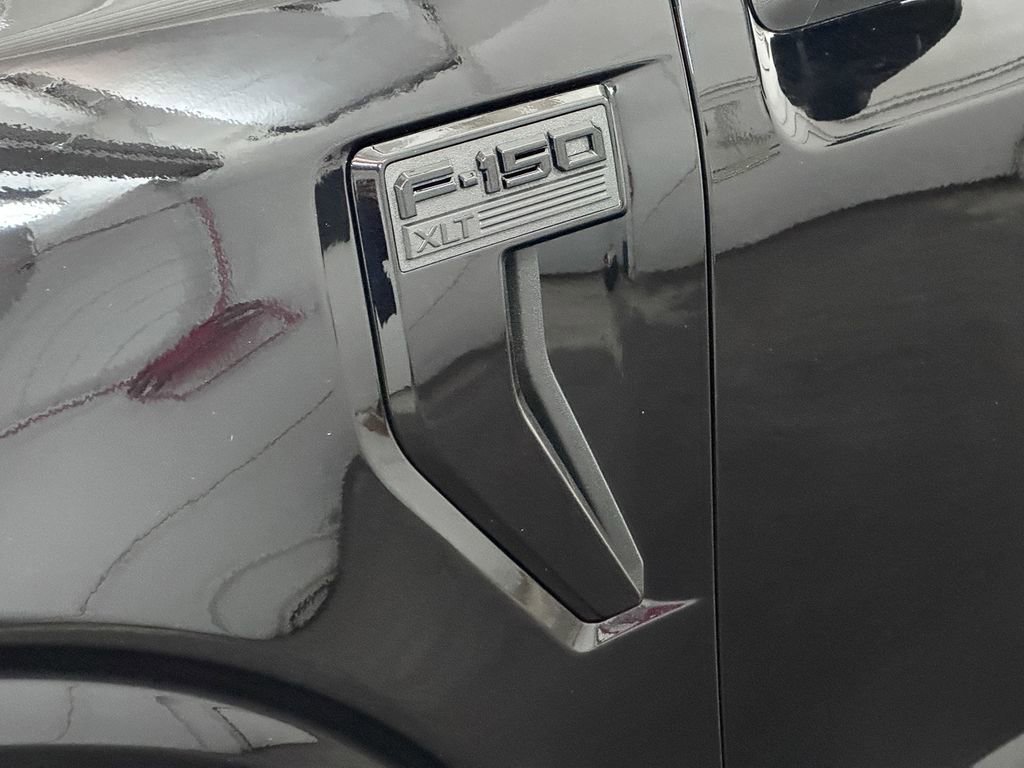 New 2025 Ford F150 XLT w/ Equipment Group 302A MID image 16