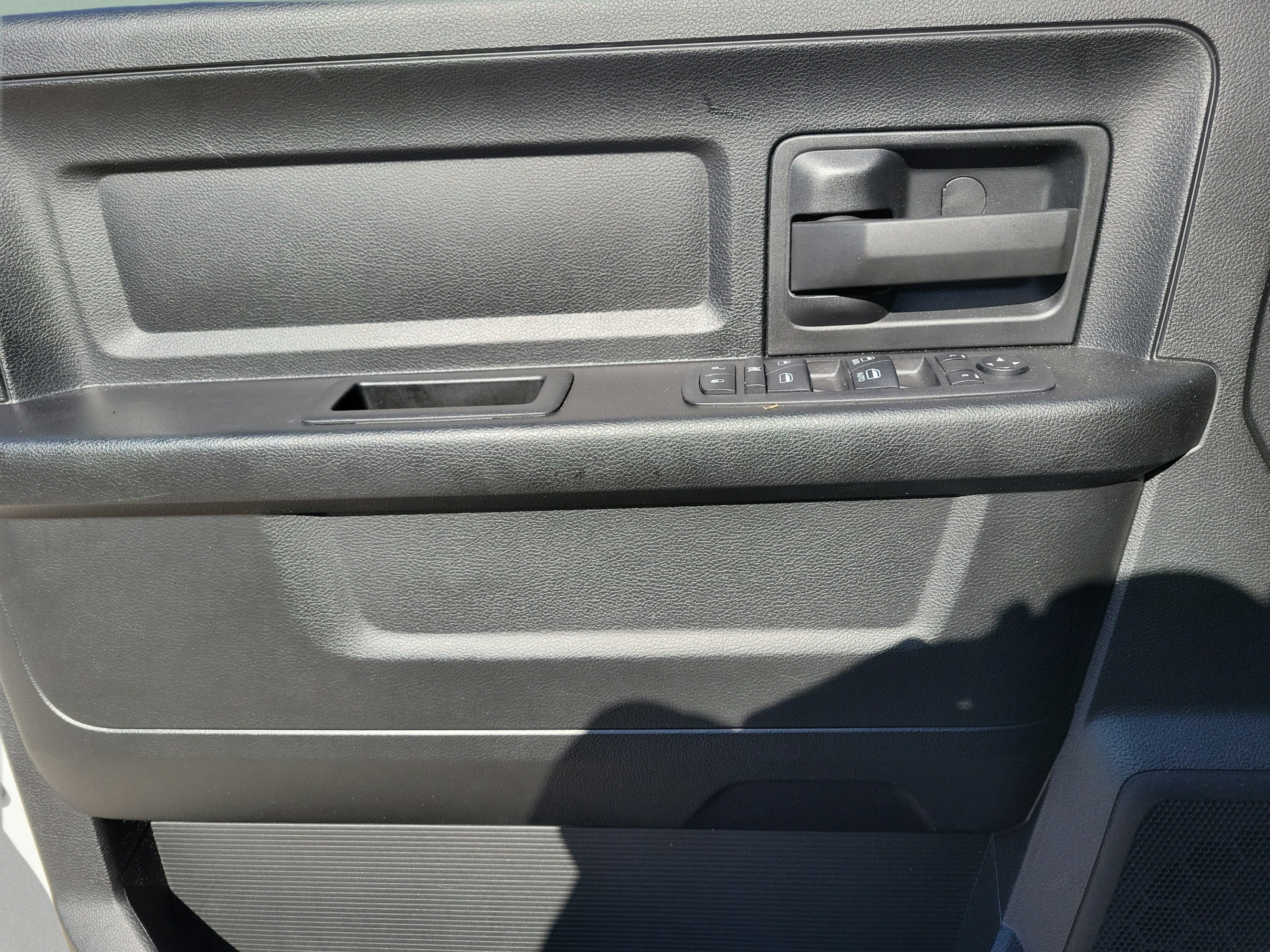 Certified 2024 RAM 1500 Tradesman w/ Popular Equipment Group RWD image 11