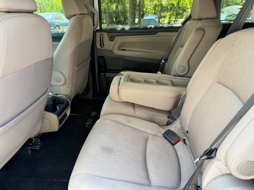 Used 2023 Honda Odyssey EX image 11