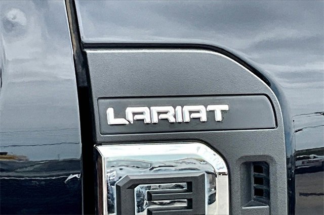 Used 2024 Ford F250 Lariat w/ Chrome Package image 31