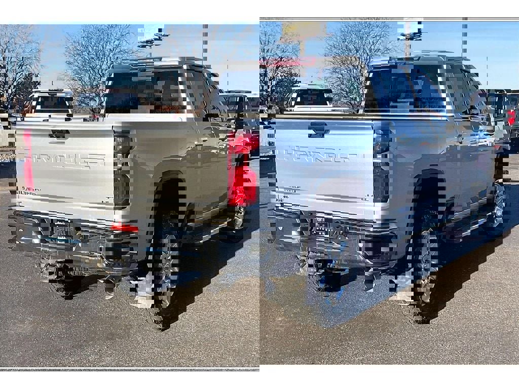 Used 2021 Chevrolet Silverado 3500 LTZ w/ LTZ Premium Package image 15