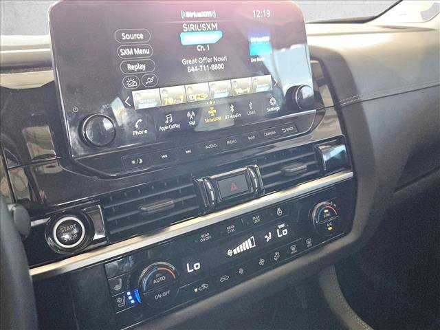 Used 2022 Nissan Pathfinder Platinum w/ Cargo Package image 10