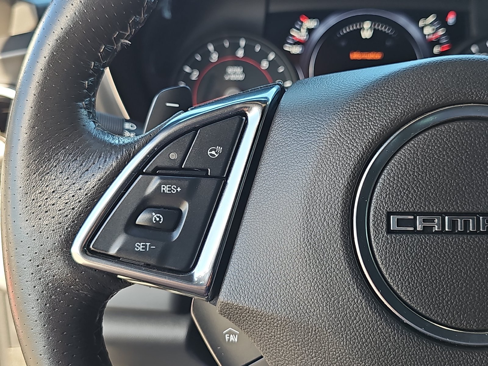 Used 2023 Chevrolet Camaro SS RWD image 17