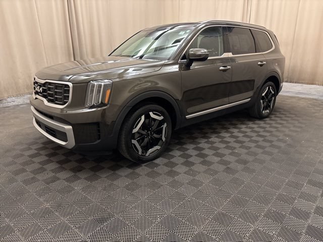 Certified 2024 Kia Telluride S