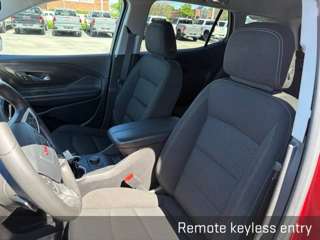 Used 2024 GMC Terrain SLE FWD image 19