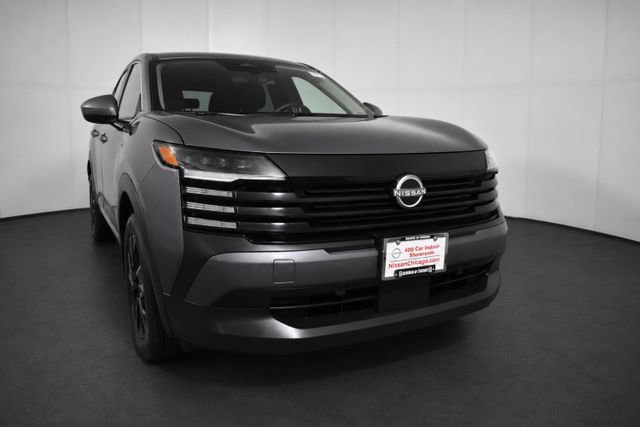 Certified 2025 Nissan Kicks SV AWD/4WD image 3