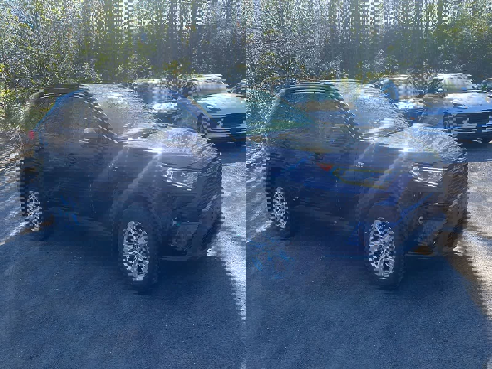 Used 2021 Toyota RAV4 XLE w/ XLE Grade Weather Package image 11