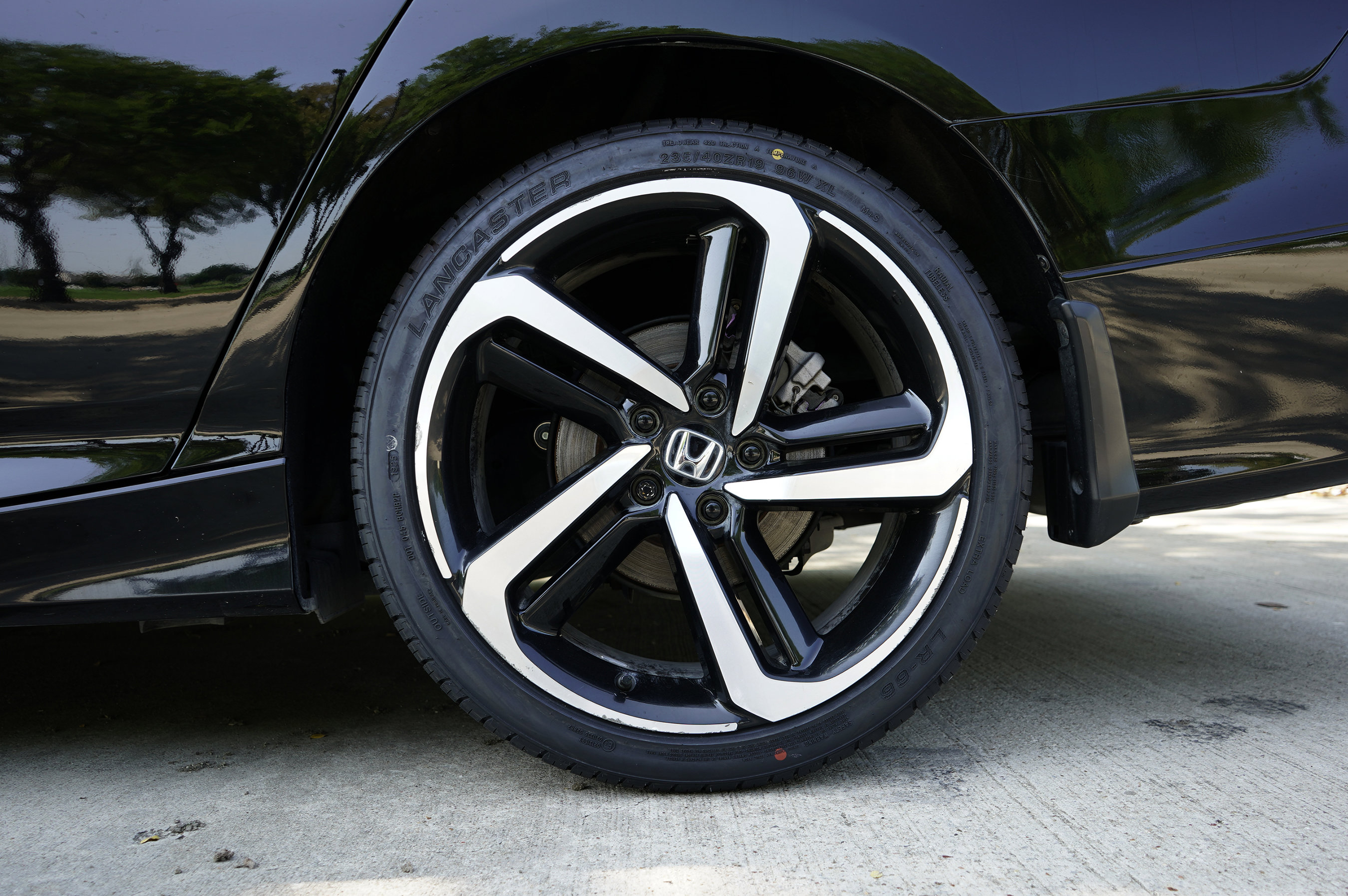 Certified 2021 Honda Accord Sport image 15