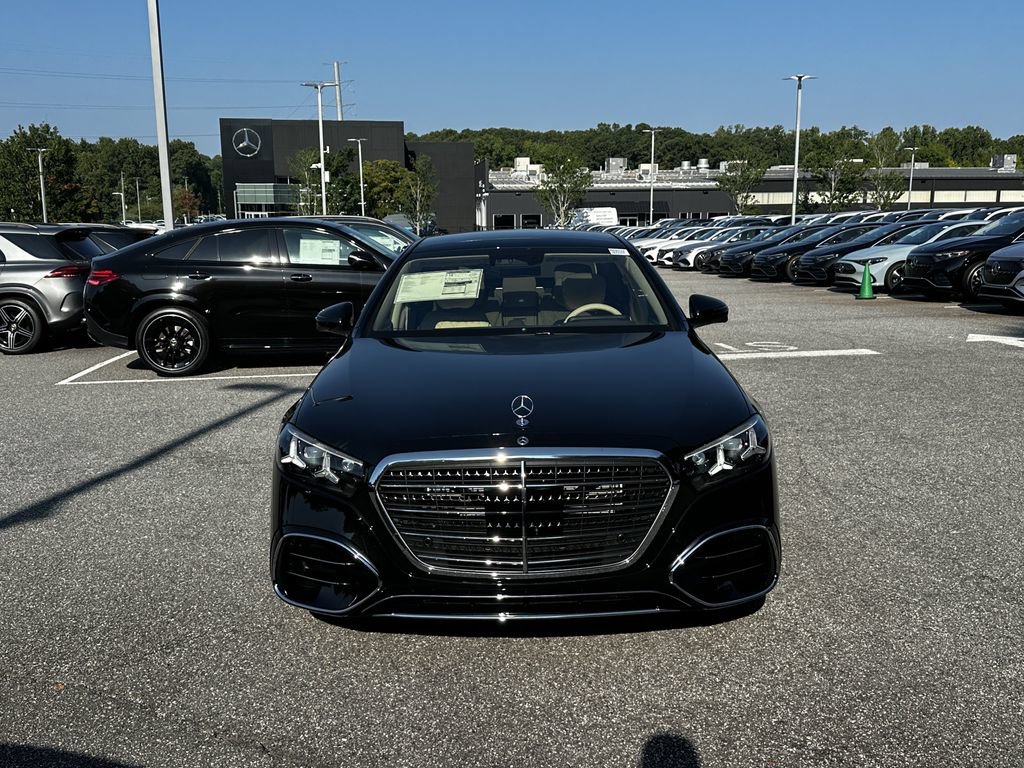 New 2027 Mercedes-Benz S 580 4MATIC Sedan image 3
