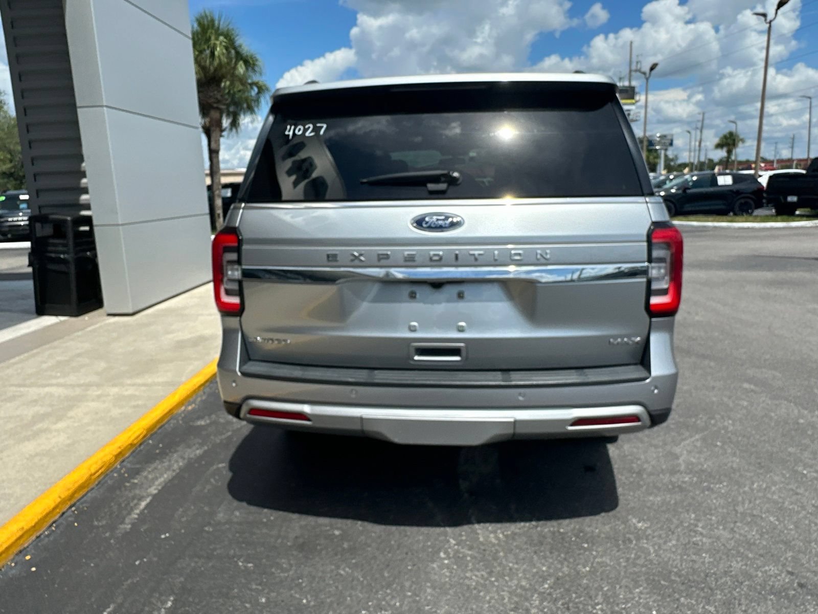 Certified 2024 Ford Expedition Max Limited AWD/4WD image 6