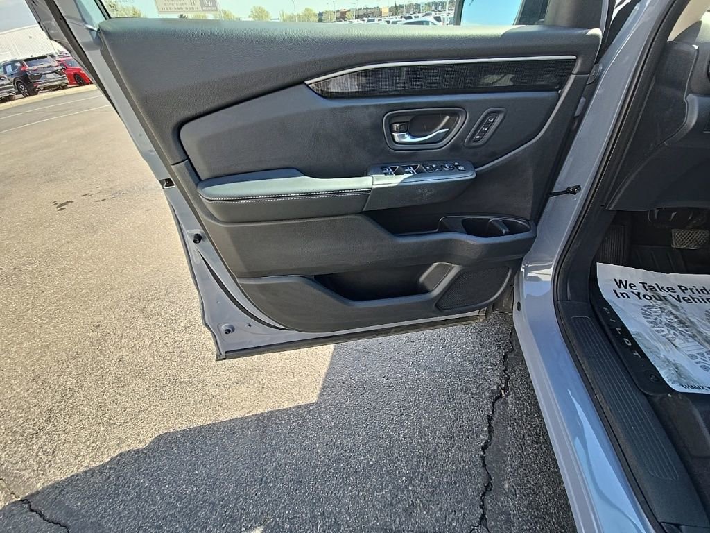 Certified 2024 Honda Pilot Elite image 13