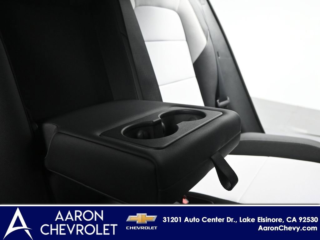 New 2026 Chevrolet Equinox EV LT image 25