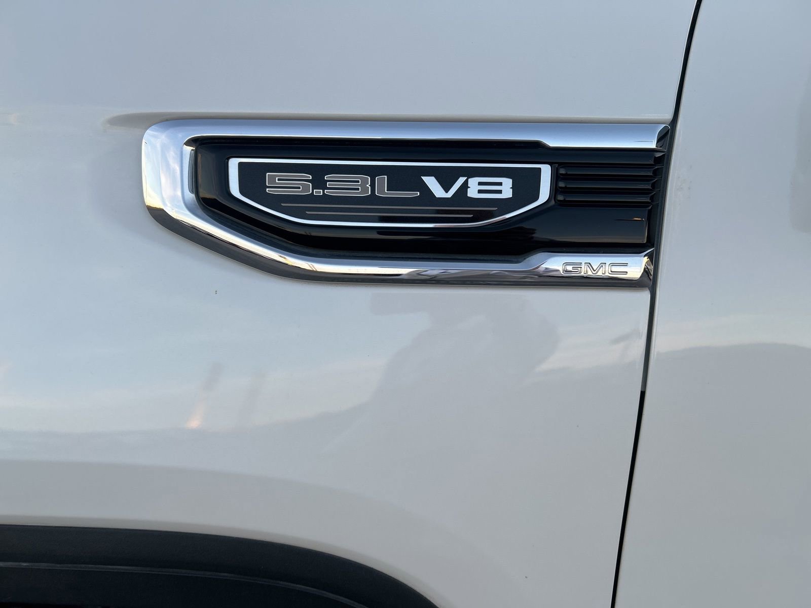 Used 2019 GMC Sierra 1500 SLT w/ SLT Premium Plus Package image 7