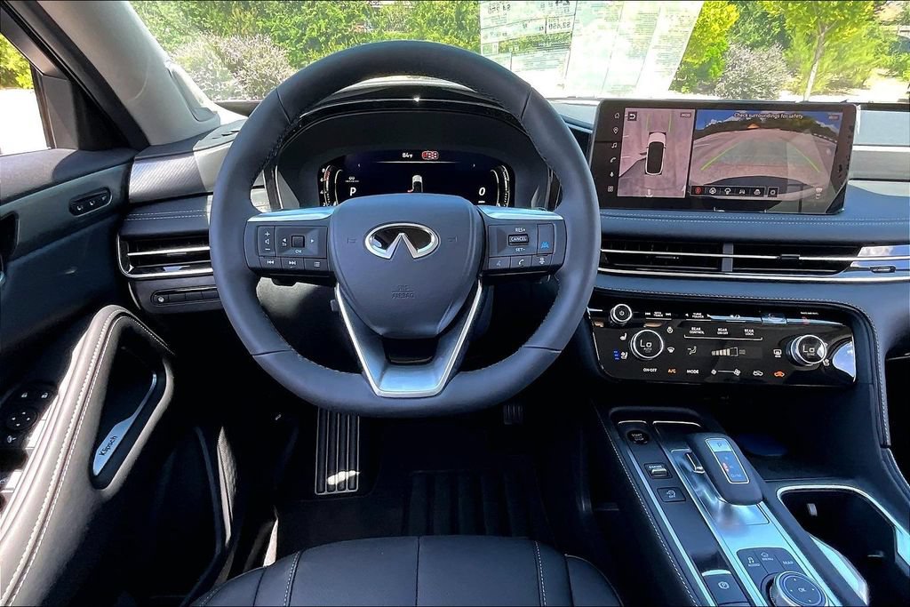 Used 2027 INFINITI QX60 Luxe w/ Cargo Package FWD image 32