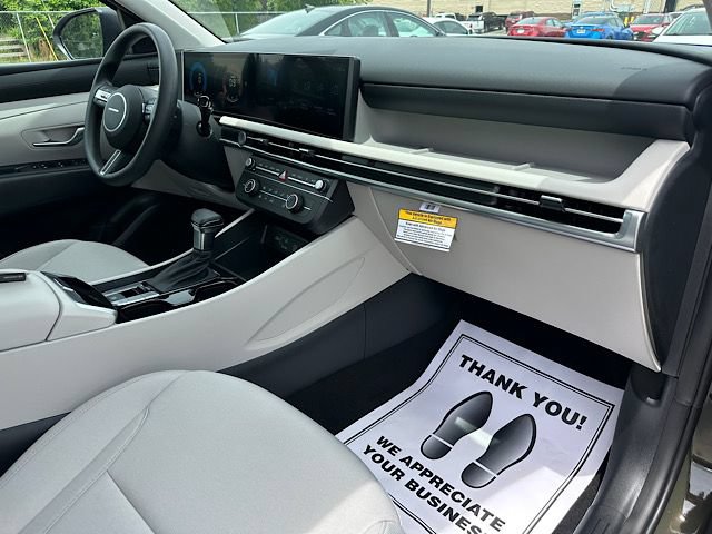 New 2026 Hyundai Tucson SE AWD/4WD image 17
