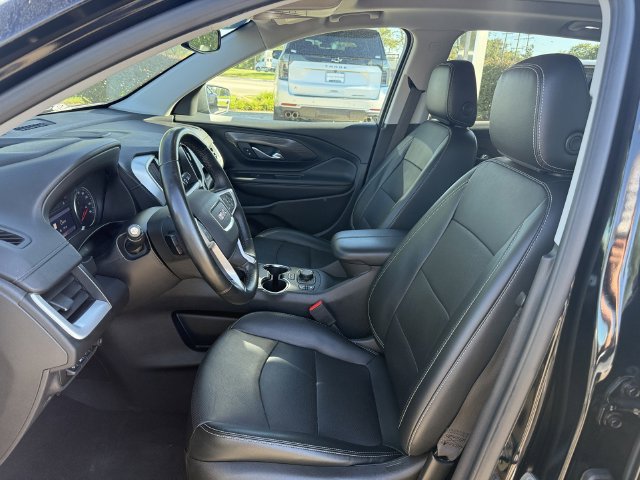 Used 2023 GMC Terrain SLT w/ Infotainment Package II AWD/4WD image 7