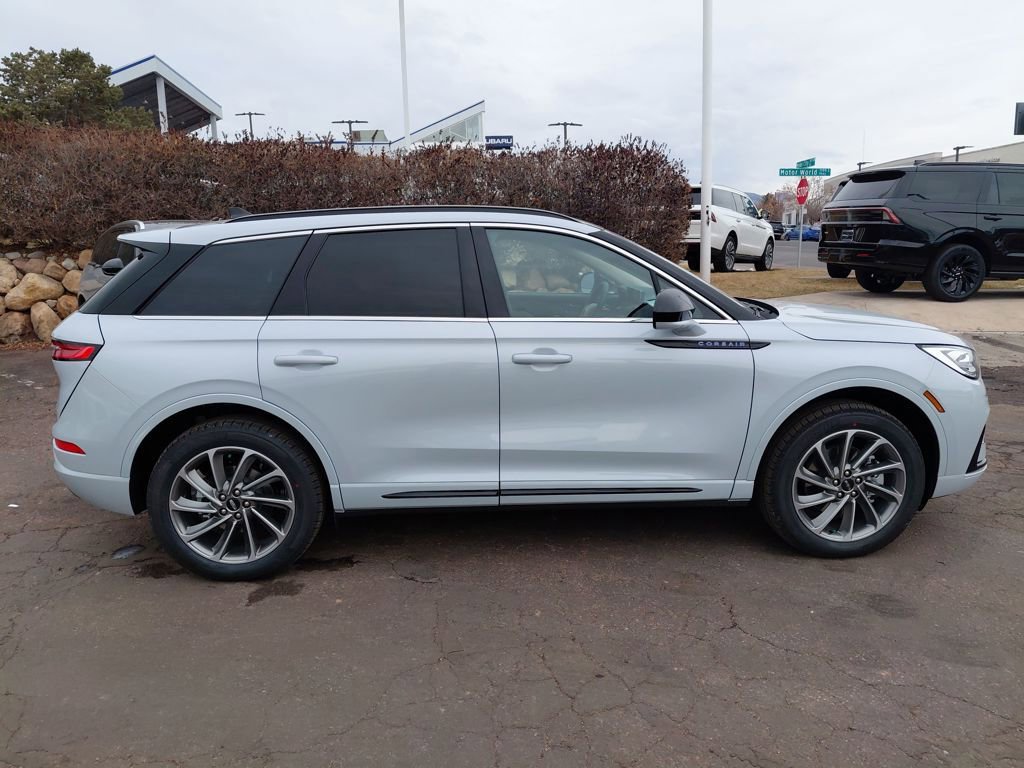 New 2026 Lincoln Corsair Grand Touring image 9