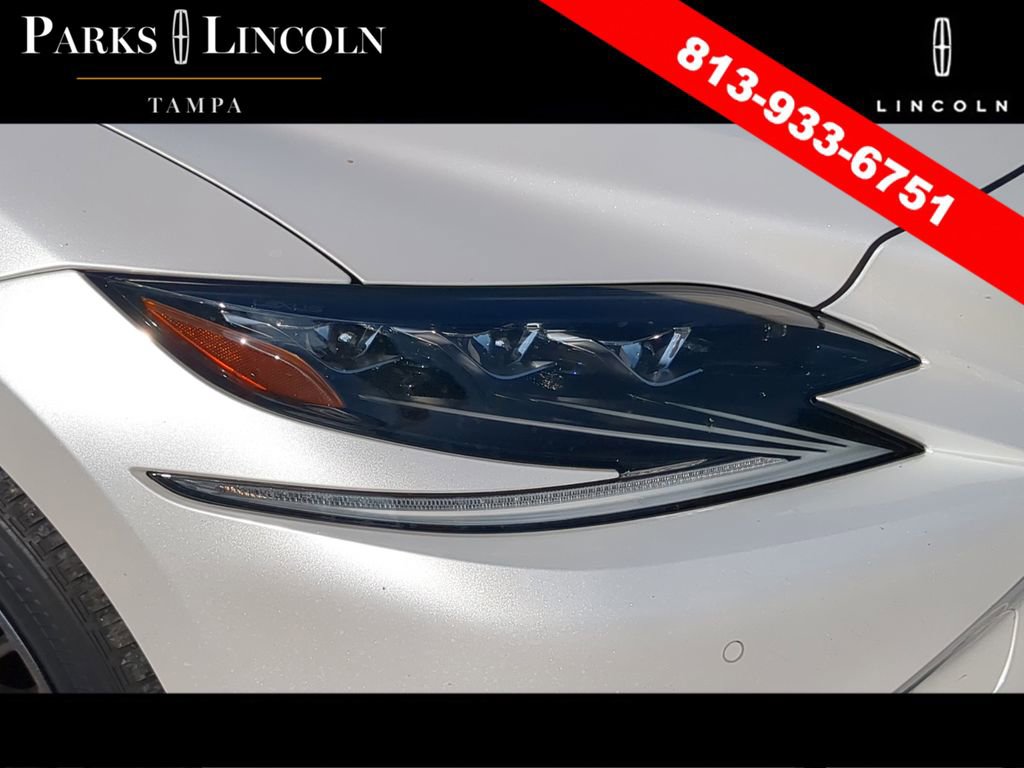 Used 2019 Lexus LS 500 RWD image 8