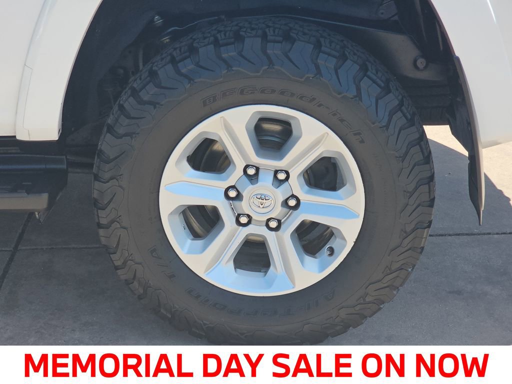 Used 2019 Toyota 4Runner SR5 Premium w/ Wilderness Package AWD/4WD image 36