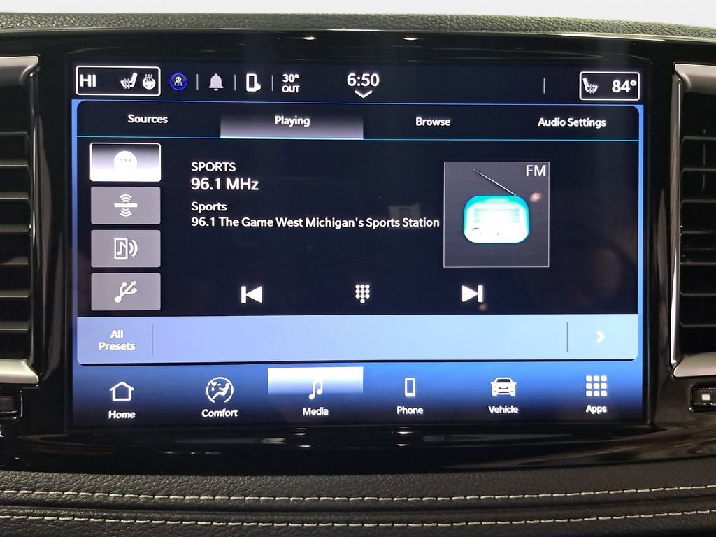 Certified 2024 Chrysler Pacifica Touring image 24