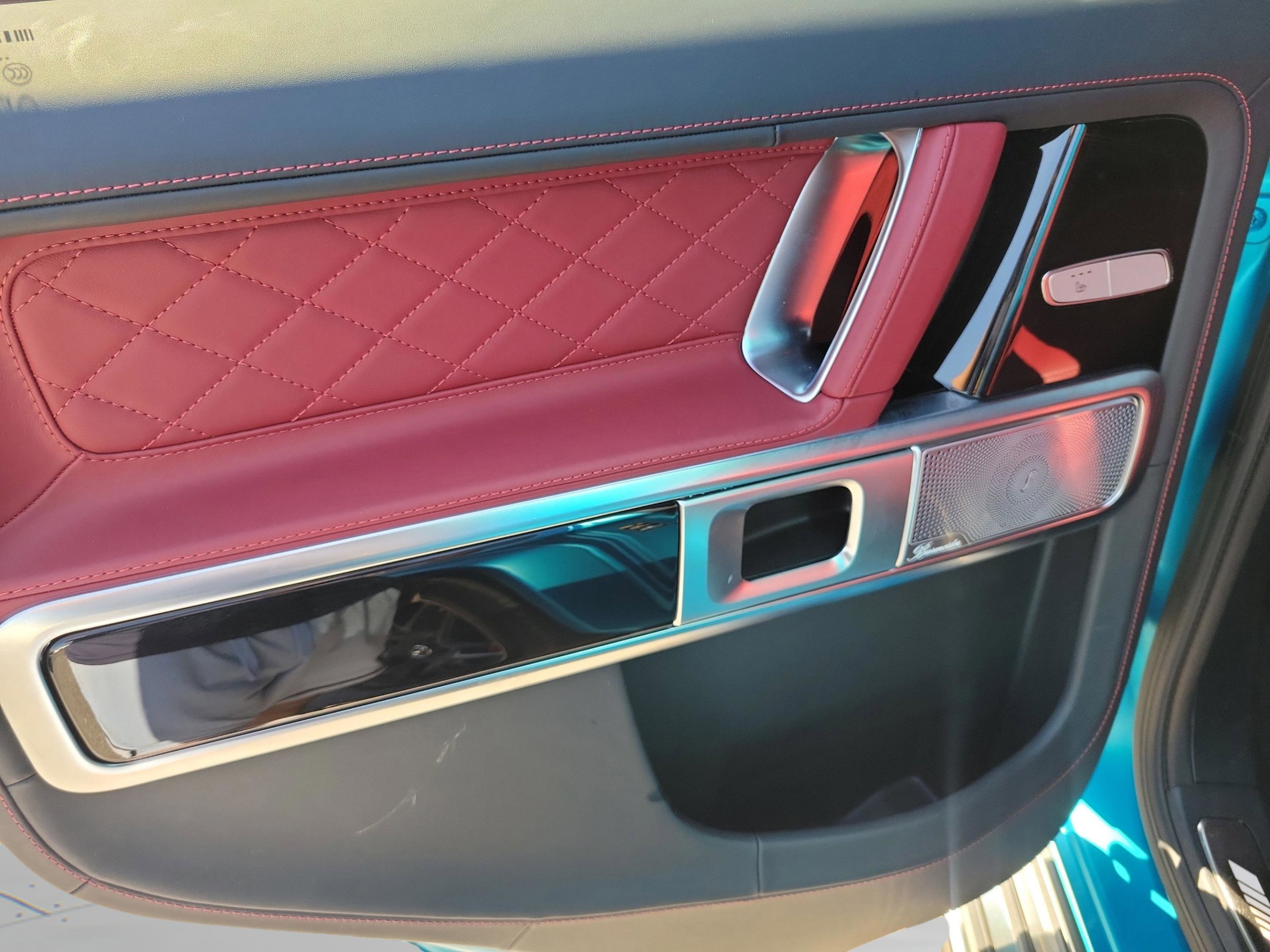 Certified 2025 Mercedes-Benz G 63 AMG 4MATIC image 5